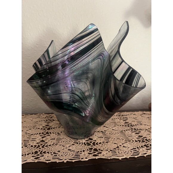 Tony Serviente Handmade Glass Iridescent Hand Blown Folded Handkerchief Vase - Picture 1 of 6